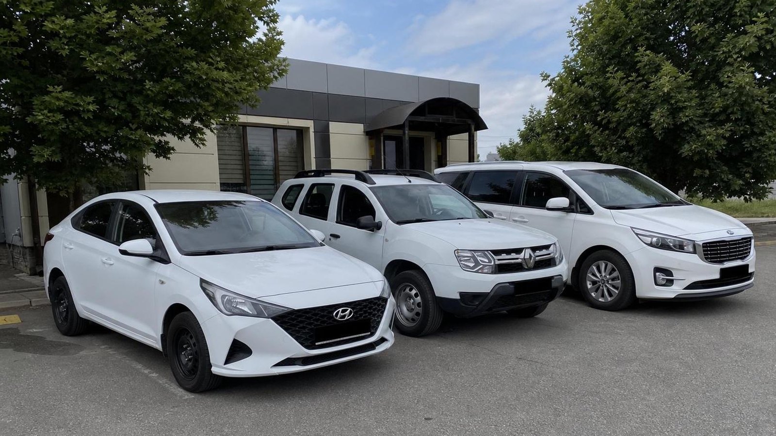 Аренда авто на КМВ — от Kia Rio до Mitsubishi Pajero Sport